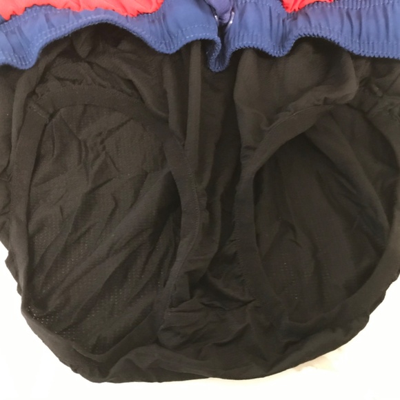 ROOTS Boys Swimsuit Shorts Trunks Size M 7/8 Red and Navy NWT - Picture 6 of 8